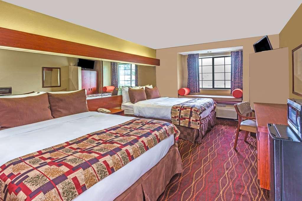 Microtel Inn & Suites By Wyndham נורקרוס חדר תמונה