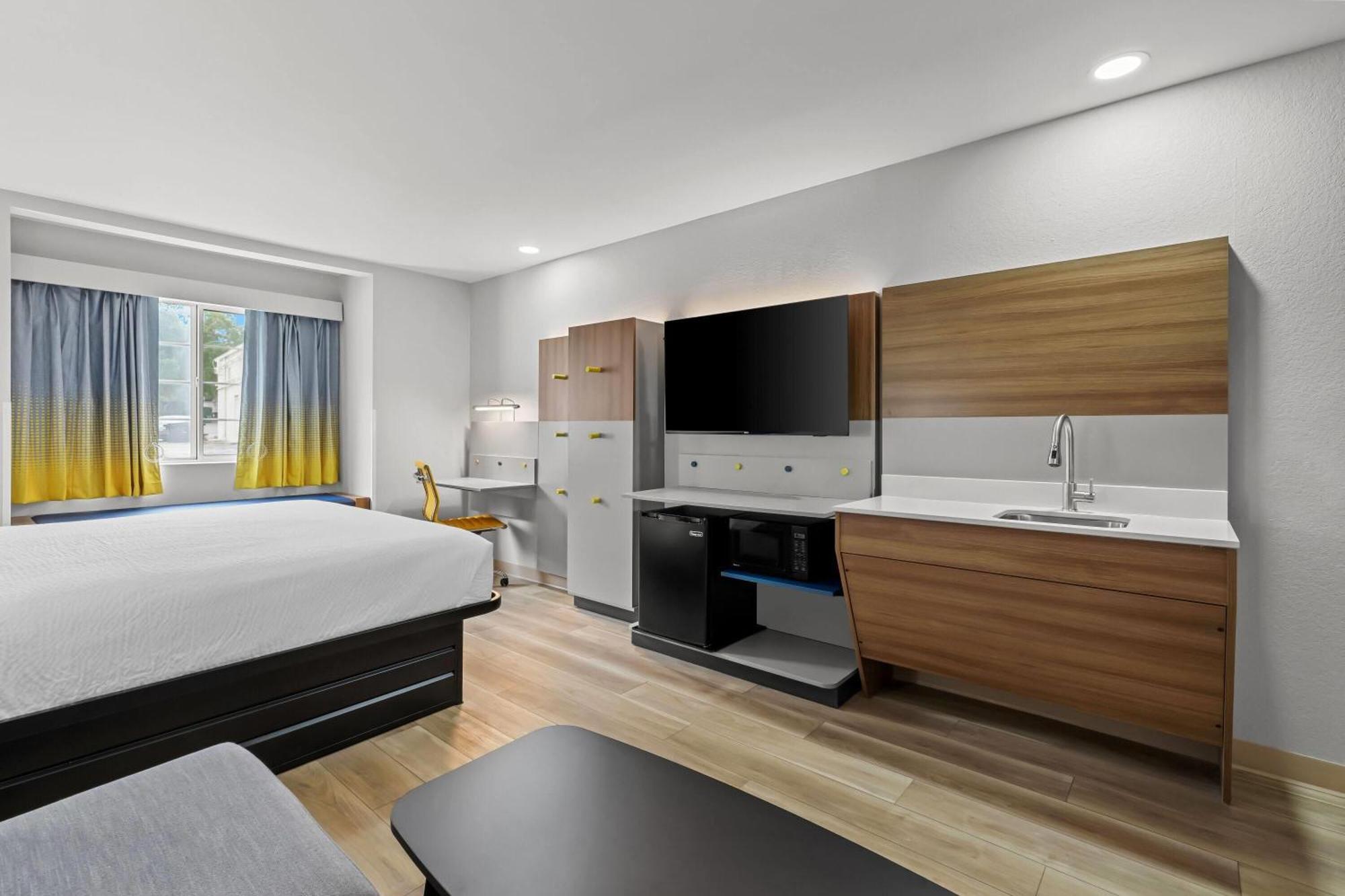 Microtel Inn & Suites By Wyndham נורקרוס מראה חיצוני תמונה